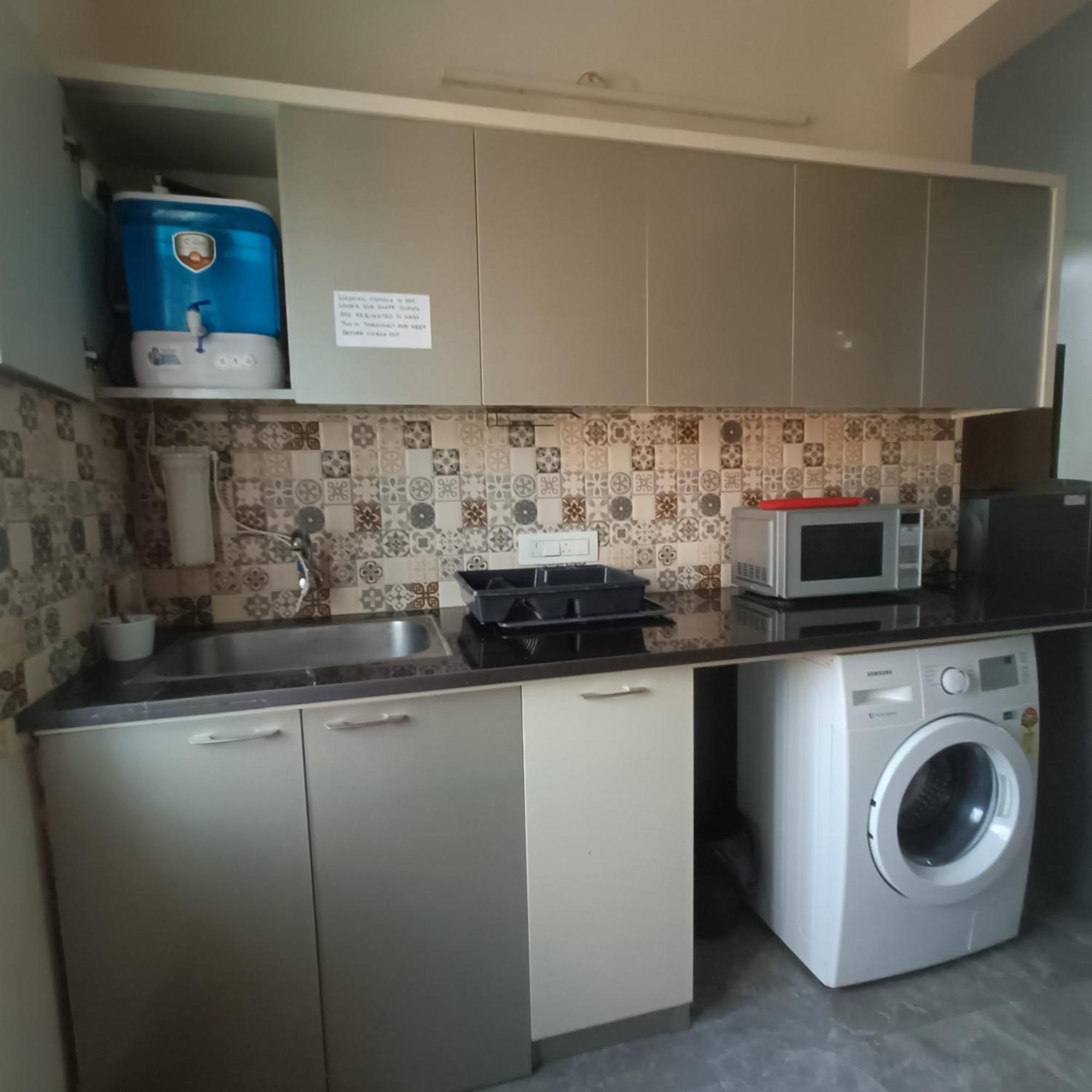 Apartment Sukrithi Premium Serviced - F2 Chennai