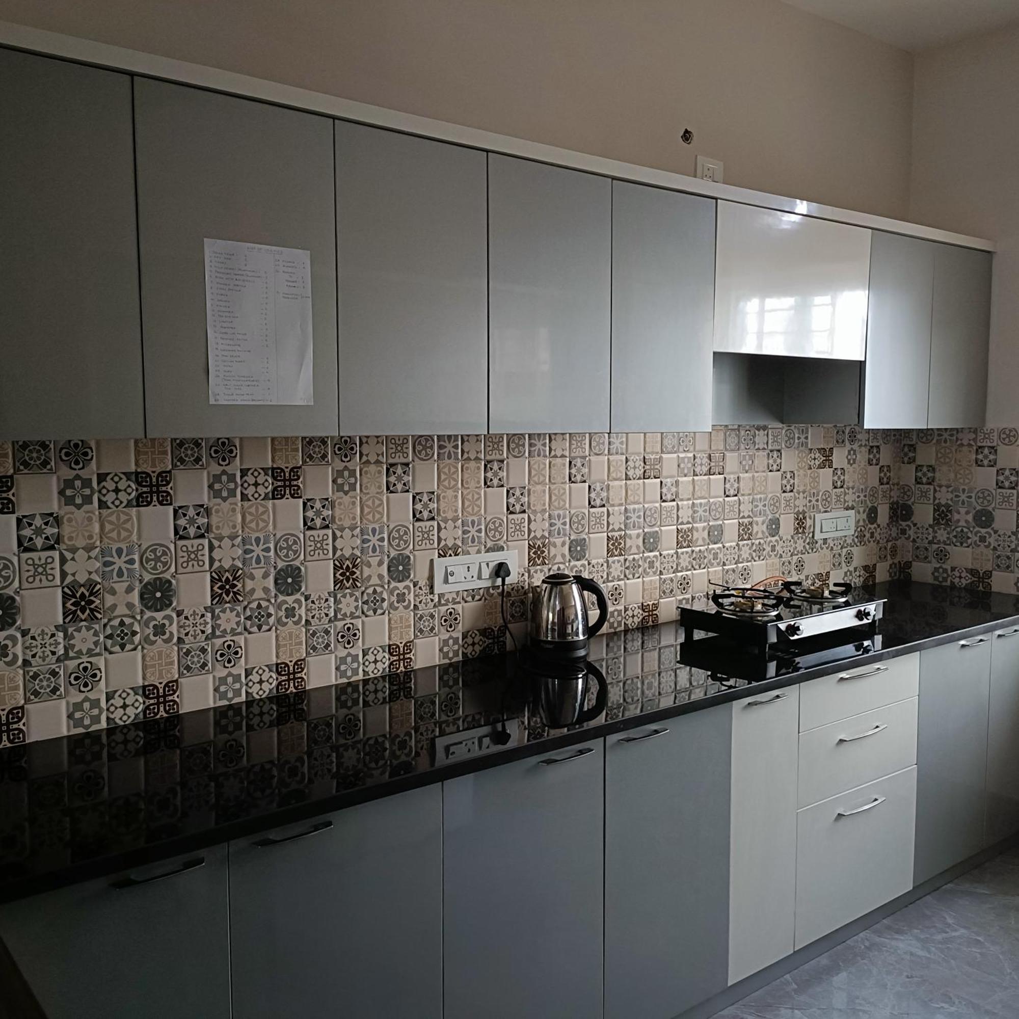Sukrithi Premium Serviced - F2 Apartment *